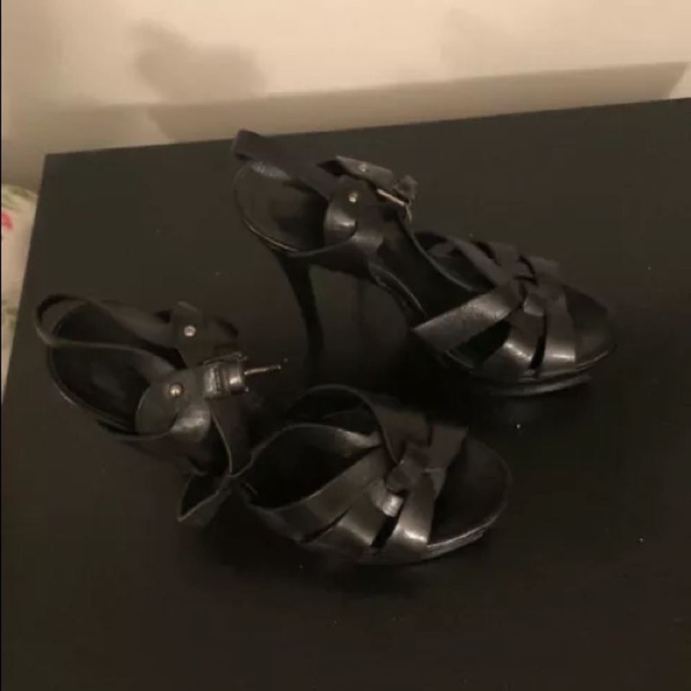 Nursace- Black Italian leather heels